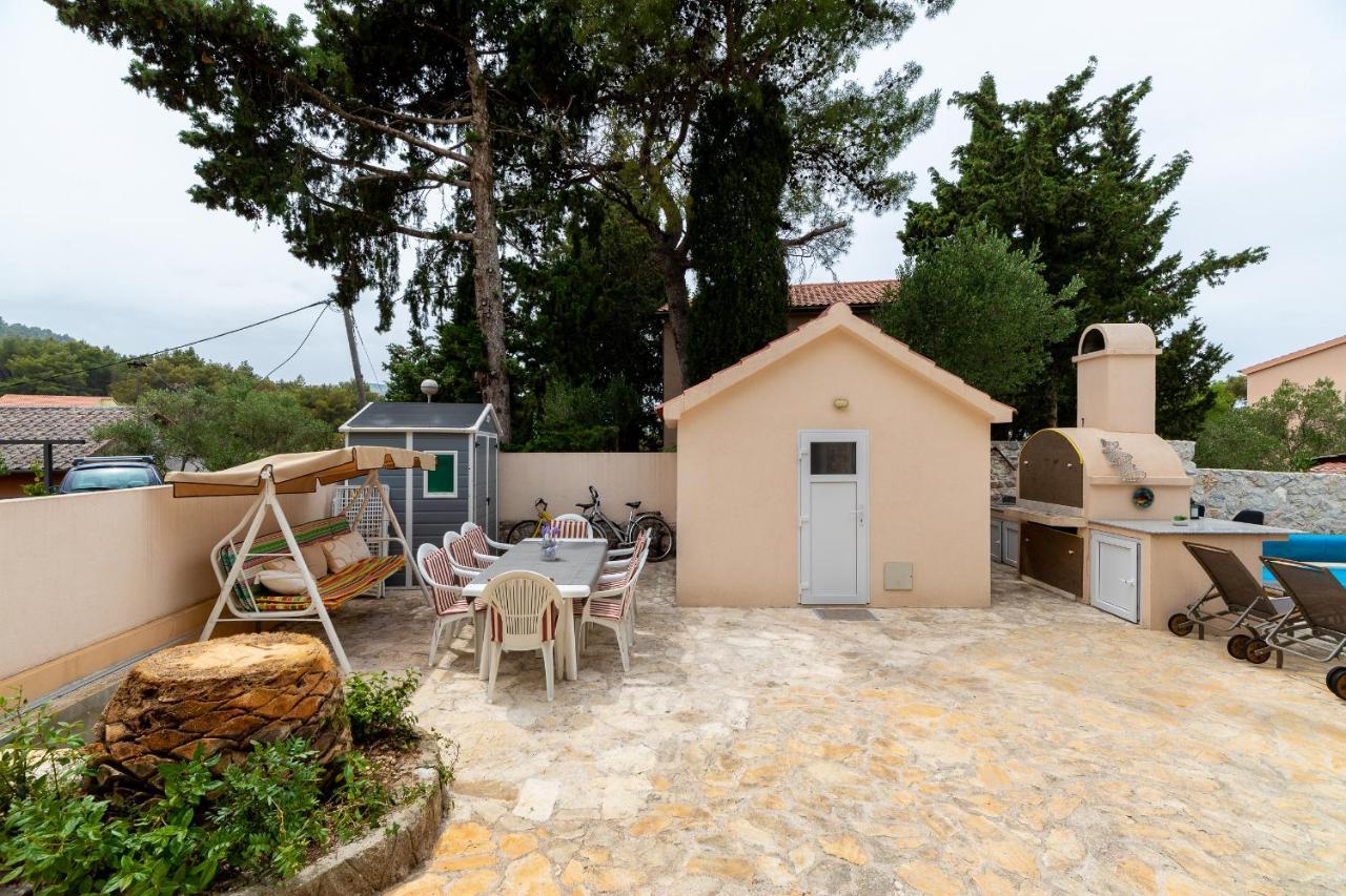 Villa Stipe Стари Град Екстериор снимка